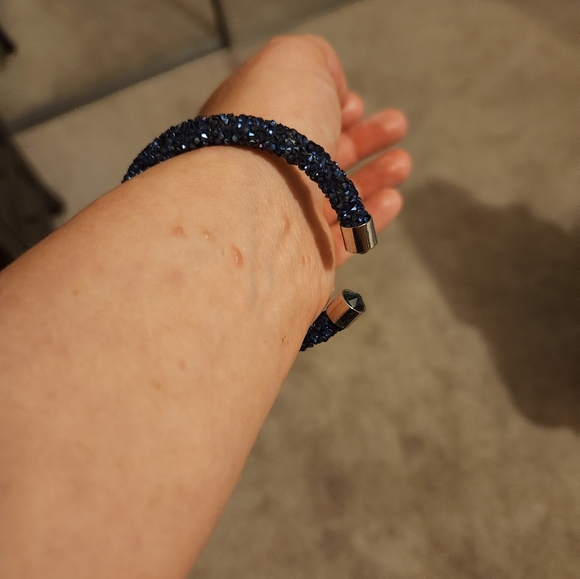 Bracelet - Picture 4 of 4